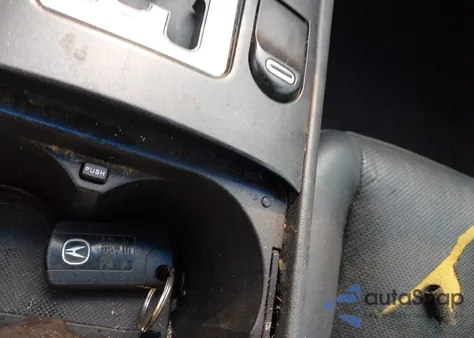 2005 Acura Rl 3.5 из США, поврежденный, VIN JH4KB16545C005296